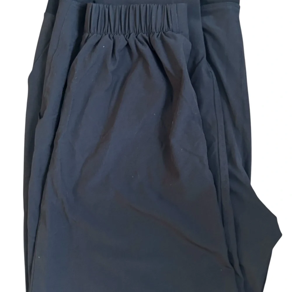 NWT Patagonia Women's Black Happy Hike Studio Pants Size XL 50+ UPF - Picture 3 of 10